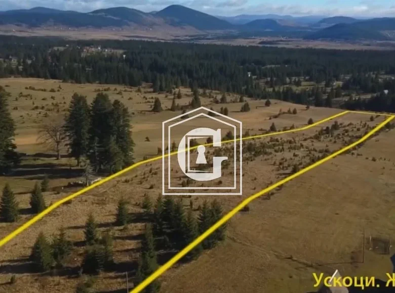 Земельные участки 27 000 м² Жабляк, Черногория