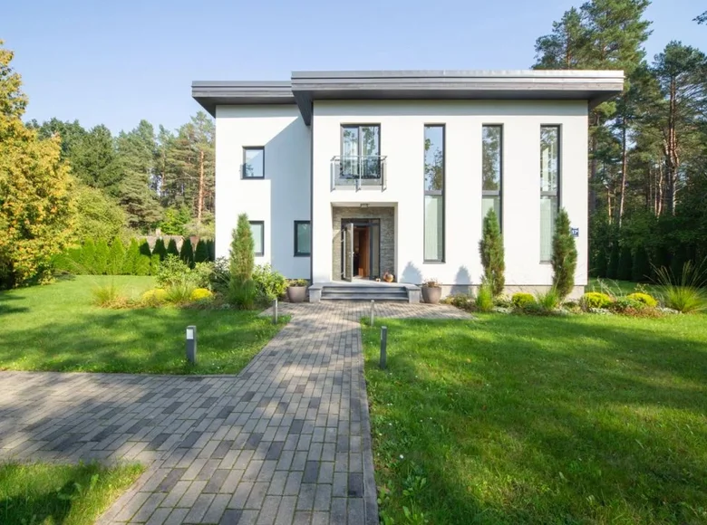 3 bedroom house 270 m² Jurmala, Latvia