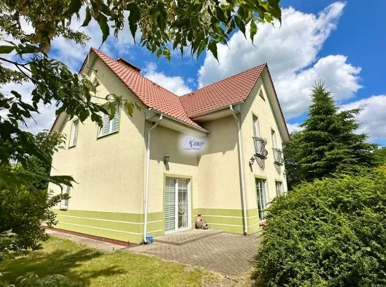 Maison 4 chambres 200 m² Bolshoye Isakovo, Russie