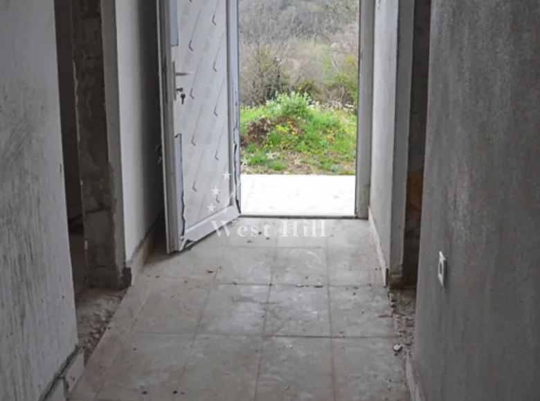 Дом 2 комнаты 76 м² Сутоморе, Черногория