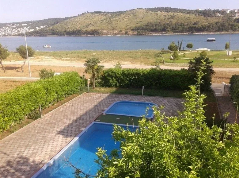4 bedroom Villa 180 m² Croatia, Croatia