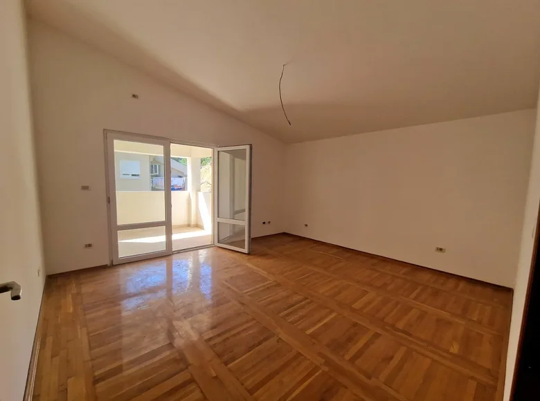 Wohnung 1 Schlafzimmer 52 m² Budva, Montenegro