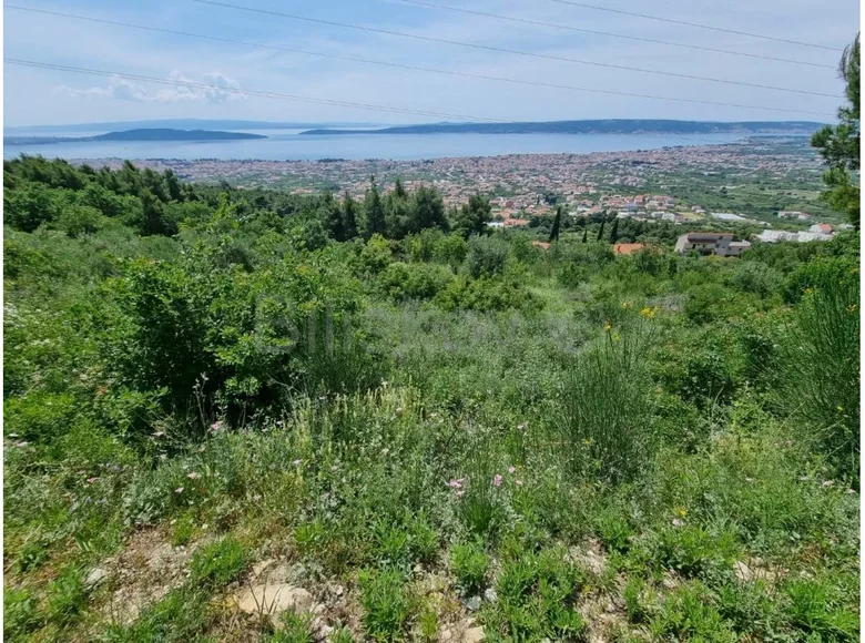 Atterrir 896 m² Opcina Lecevica, Croatie