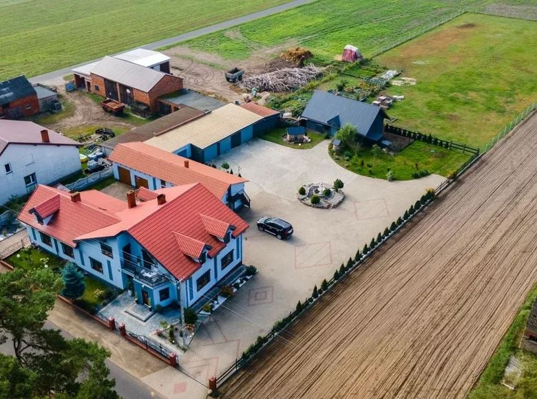 Maison 280 m² Lugi, Pologne