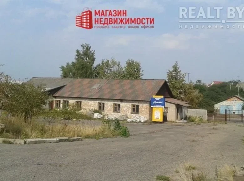 Commercial 3 rooms 381 m² in vaukavysk, Belarus