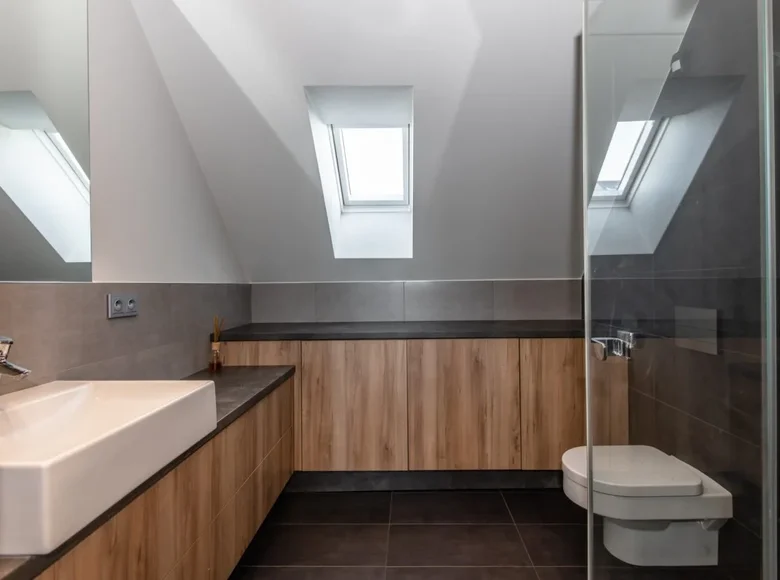 Apartment 102 m² Poznan, Poland