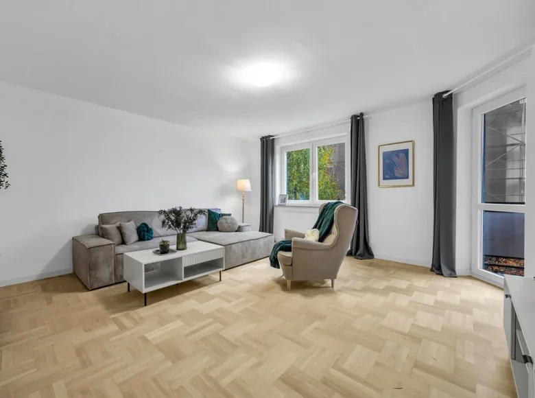 Mieszkanie 3 pokoi 71 m² Warszawa, Polska