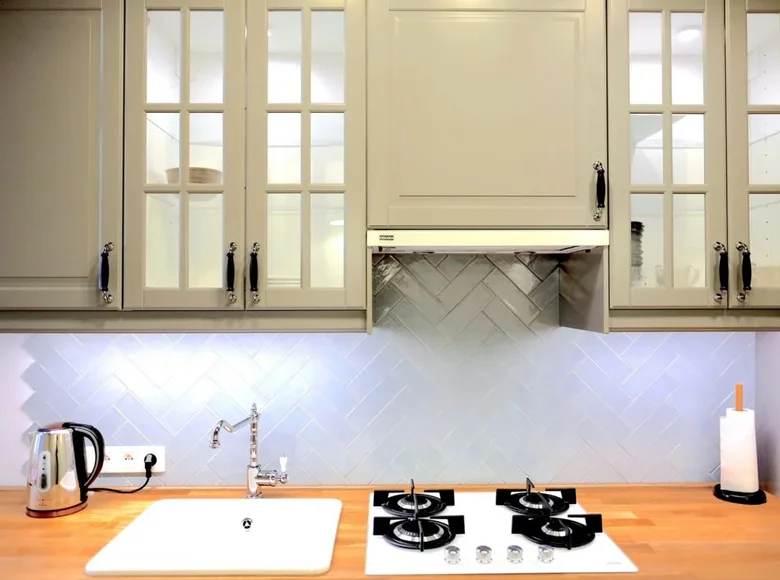 2 room apartment 80 m² Warsaw, Poland