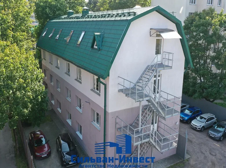 Commercial property 720 m² in Minsk, Belarus