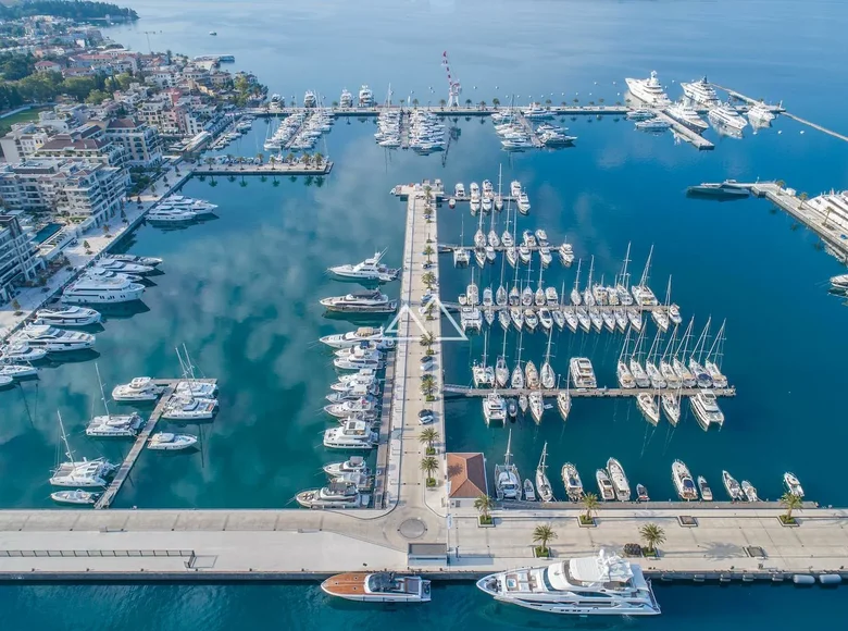 Wohnung 4 zimmer 199 m² Tivat, Montenegro