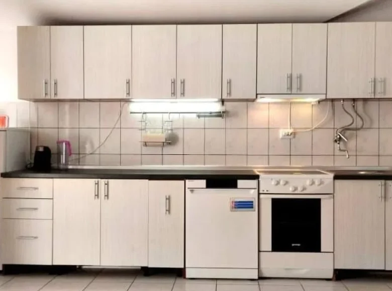 2 bedroom apartment 71 m² Boreti, Montenegro