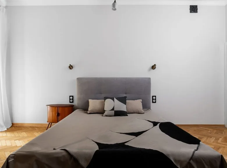 3 room apartment 69 m² in Warsaw, Poland