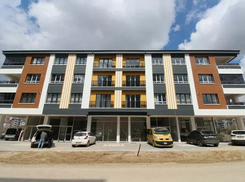 Mieszkanie 5 pokojów 160 m² Golbasi, Turcja