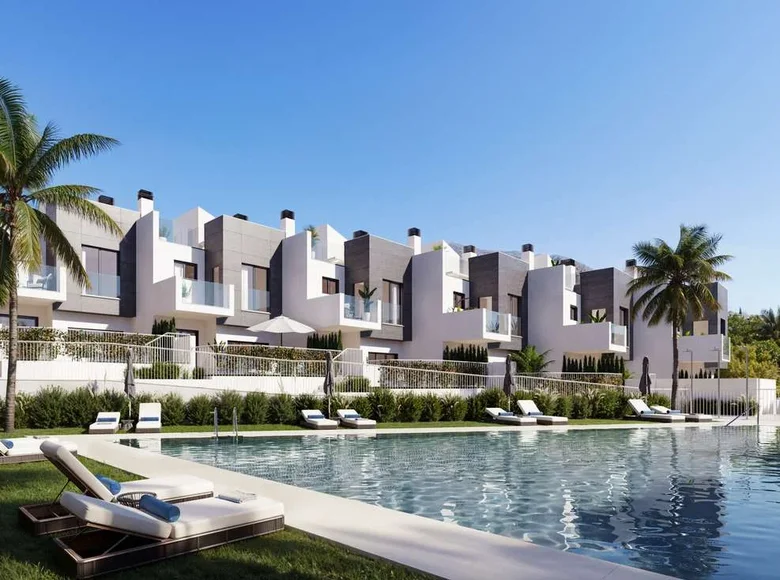 3-Schlafzimmer-Villa 104 m² Fuengirola, Spanien