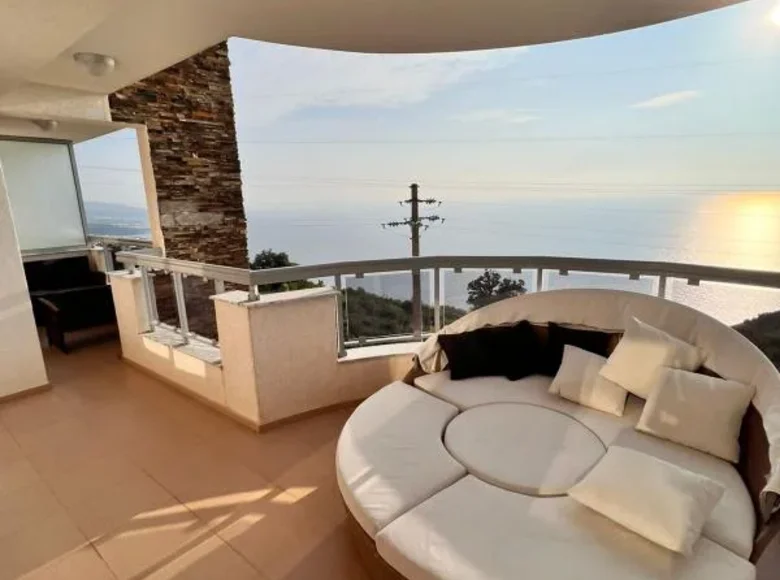 Appartement 3 chambres 124 m² Dobra Voda, Monténégro