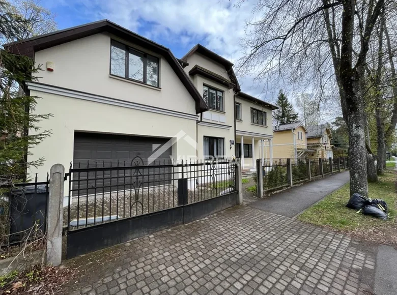 Dom 6 pokojów 325 m² w Jurmała, Łotwa