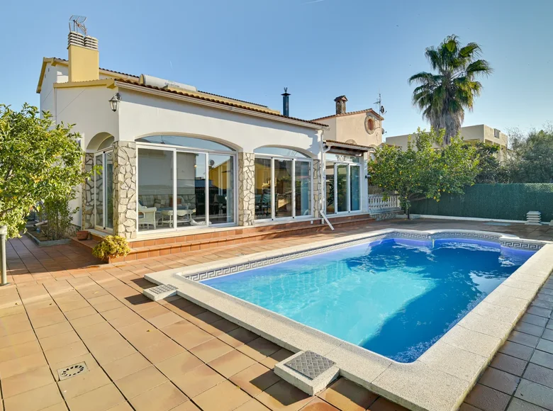 3 bedroom villa 348 m² Lloret de Mar, Spain