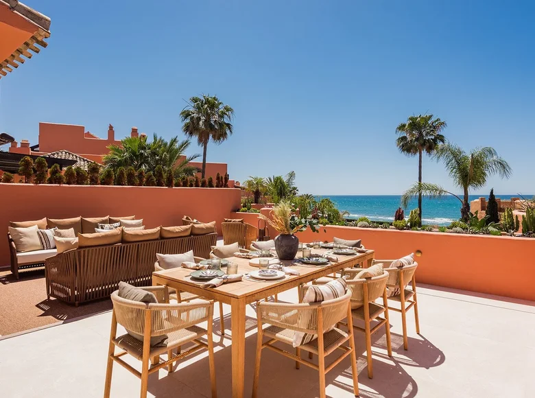 Haus 4 Schlafzimmer 459 m² Marbella, Spanien