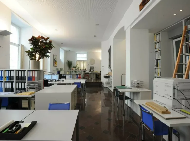 Office 218 m² in Vienna, Austria