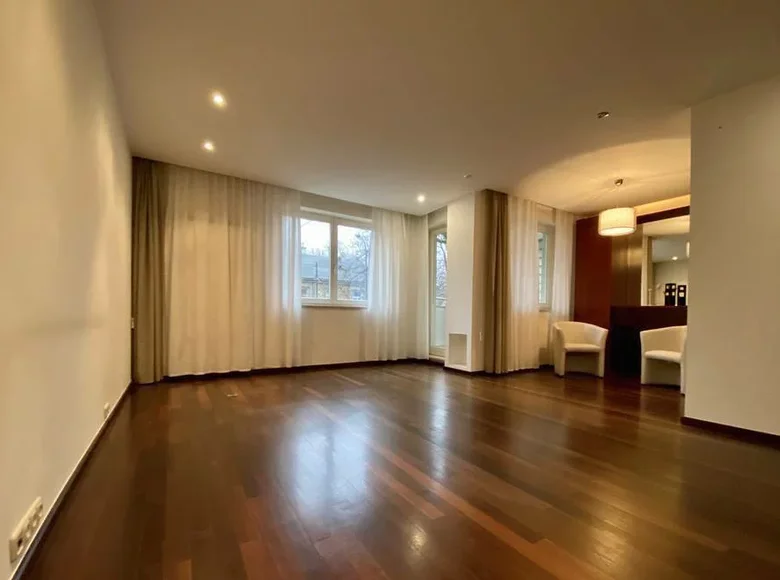 Wohnung 2 zimmer 71 m² Warschau, Polen