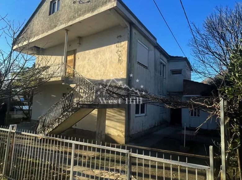 Maison 6 chambres 200 m² Sutomore, Monténégro