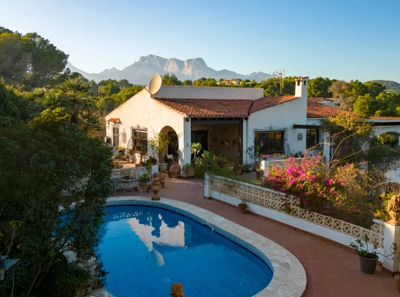 Villa de 6 chambres 313 m² lAlfas del Pi, Espagne