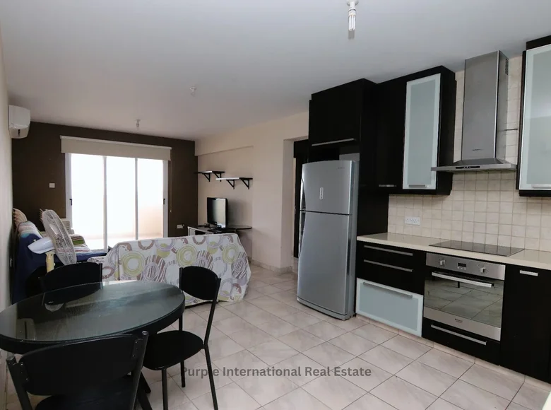 Mieszkanie 2 pokoi 67 m² Cypr, Cypr