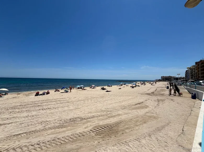 3 bedroom apartment 98 m² Torrevieja, Spain