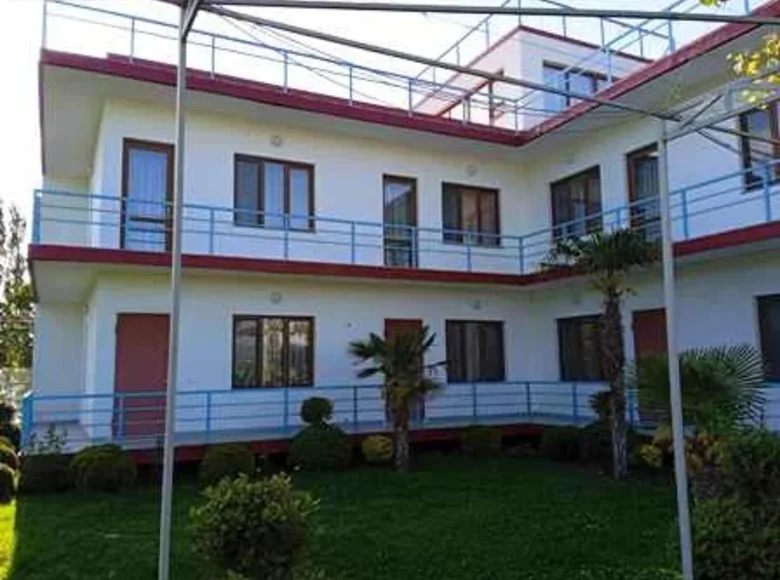 6 bedroom house 400 m² Tserovani, Georgia