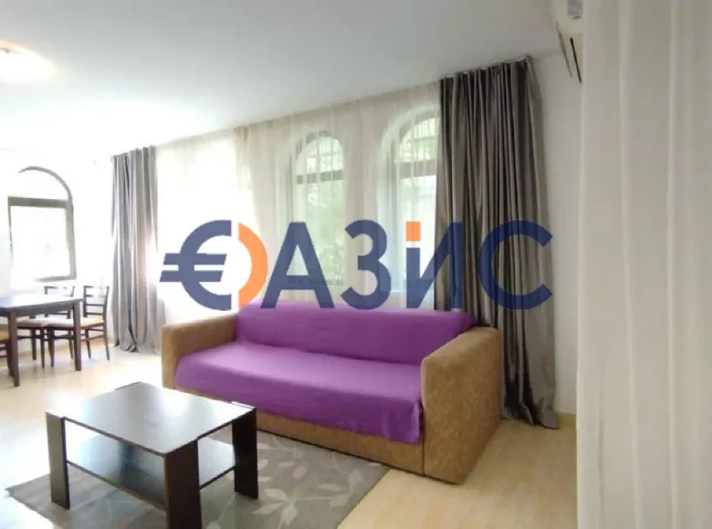 Квартира 2 спальни 74 м² Святой Влас, Болгария