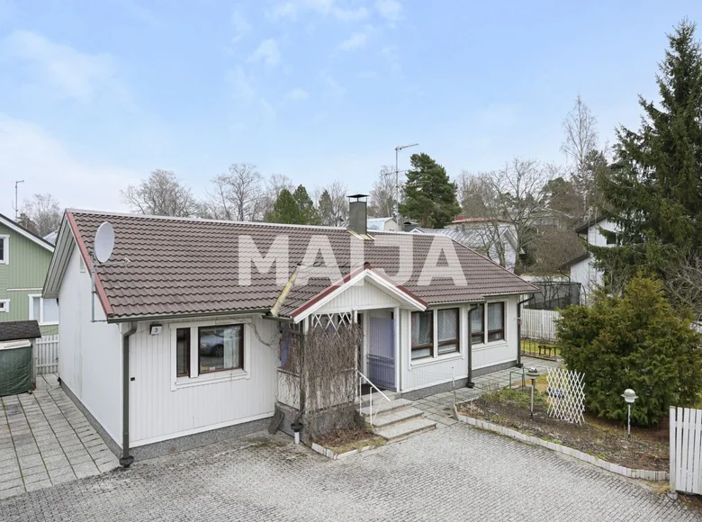 Dom 4 pokoi 116 m² Helsinki sub region, Finlandia