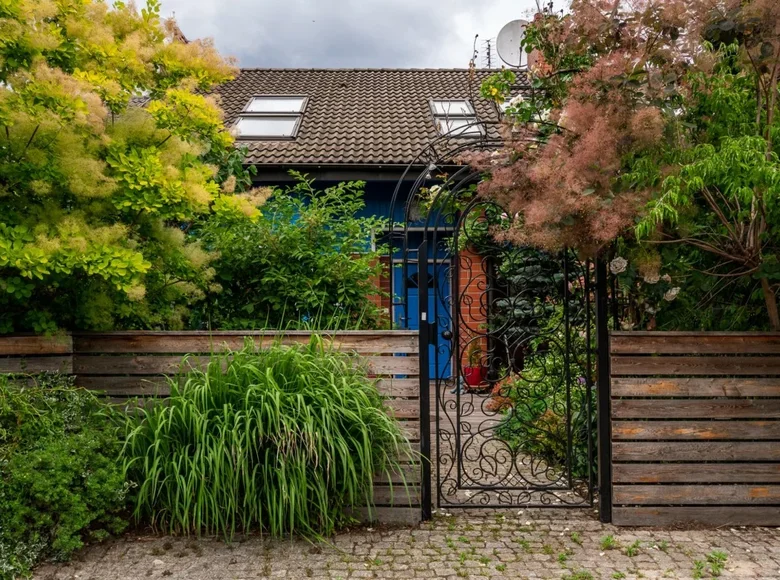 House 130 m² Warsaw, Poland