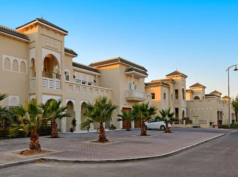 Wohnung 4 Schlafzimmer 415 m² Dubai, Vereinigte Arabische Emirate