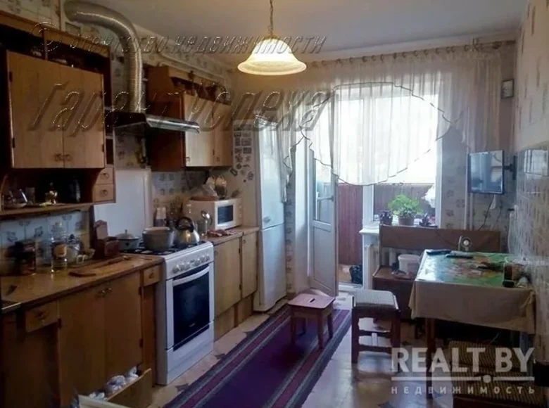 Office 4 rooms 80 m² in Brest, Belarus