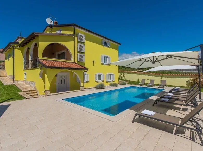 Willa 6 pokojów 250 m² Grad Porec, Chorwacja