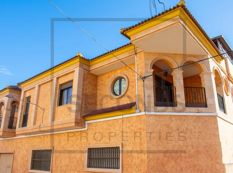 4 bedroom Villa 650 m² Guardamar del Segura, Spain