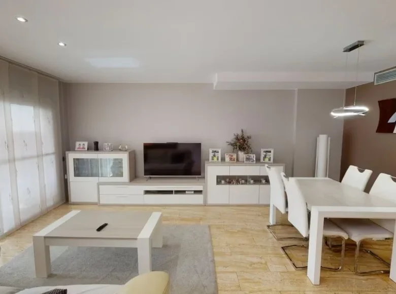 Apartamento 4 habitaciones 205 m² Castelldefels, Španjolska