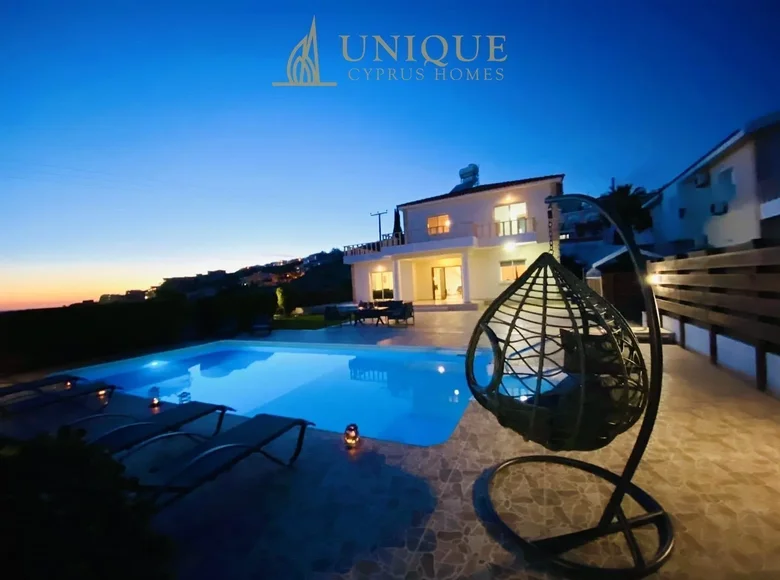 villa de 5 chambres 300 m² Chlórakas, Chypre