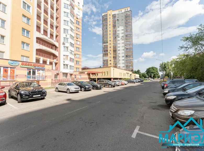 Shop 781 m² in Minsk, Belarus