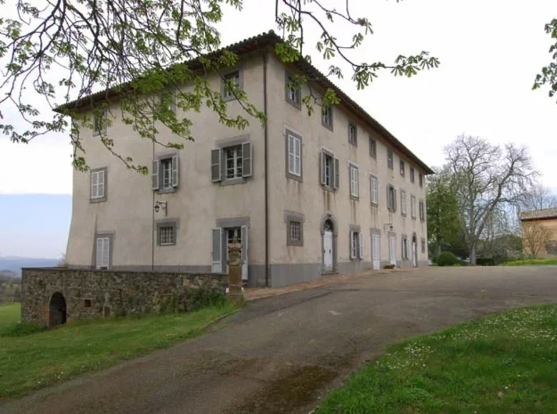 Villa 40 habitaciones 4 035 m² Sferracavallo, Italia