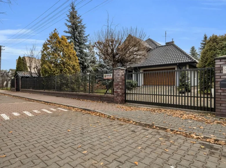 4 room house 170 m² Ozarow Mazowiecki, Poland