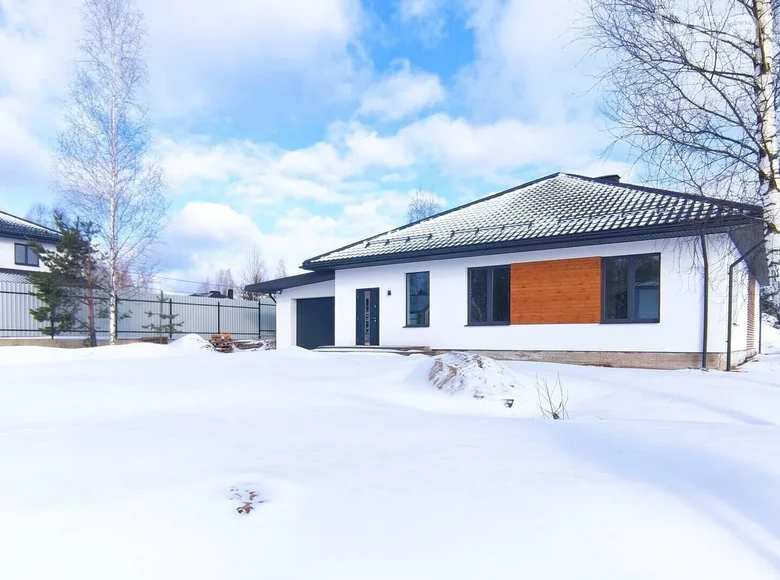 Cottage 190 m² Kalodziscanski sielski Saviet, Belarus