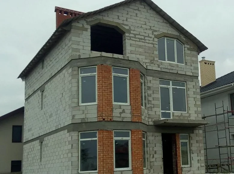 Maison 6 chambres 140 m² Lymanka, Ukraine