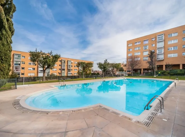 3 bedroom apartment 130 m² Madrid, Spain