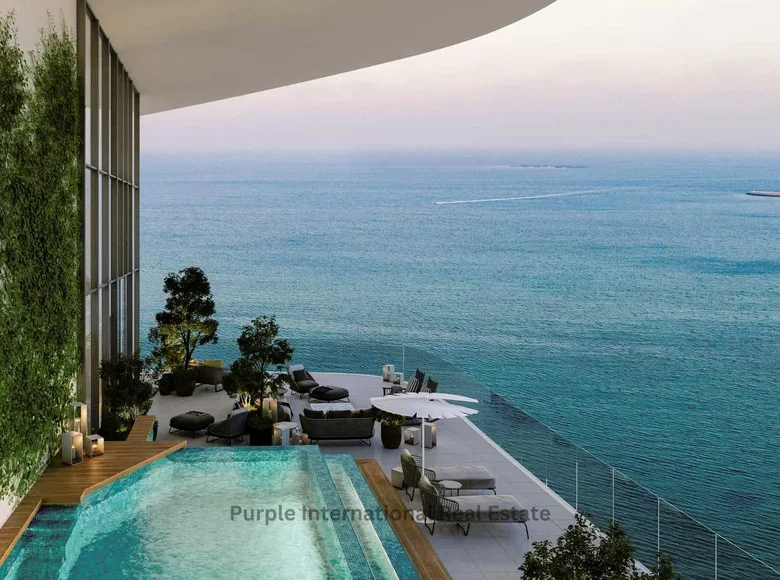 Mieszkanie 3 pokoi 169 m² Limassol, Cypr