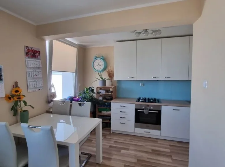 2 room apartment 38 m² in Warsaw, Poland