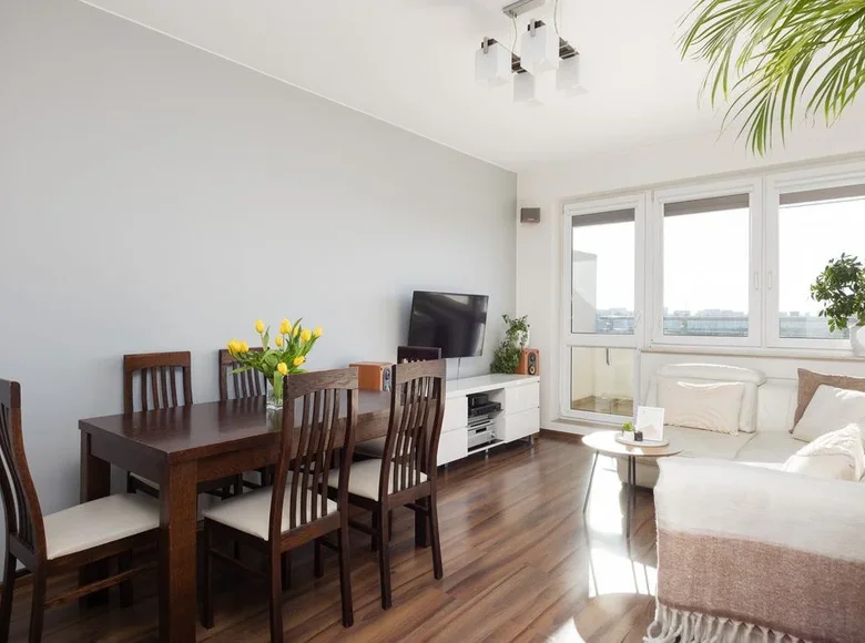 Mieszkanie 3 pokoi 67 m² Warszawa, Polska