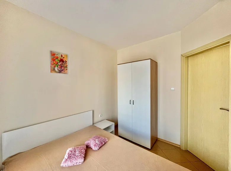 Mieszkanie 2 pokoi 52 m² Nesebyr, Bułgaria