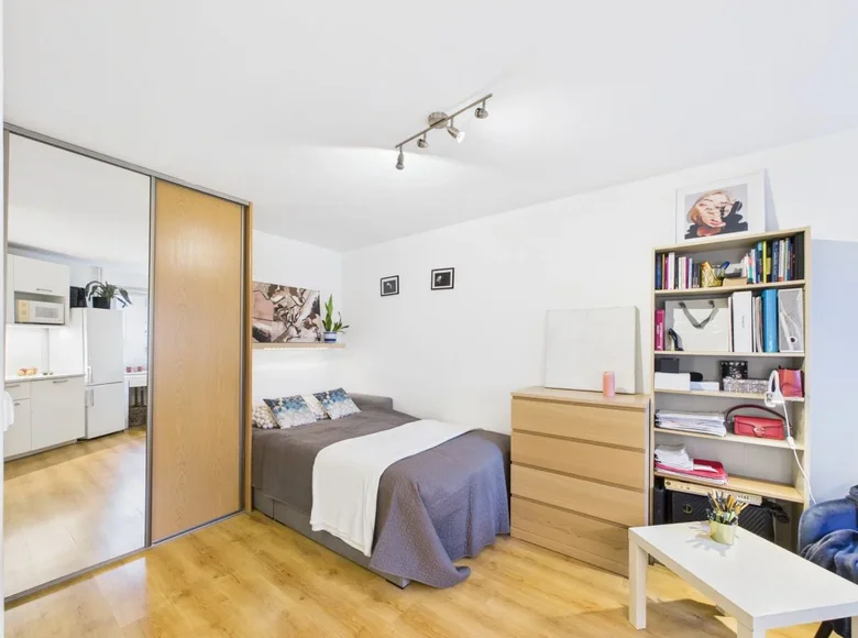 Квартира 1 комната 23 м² Варшава, Польша