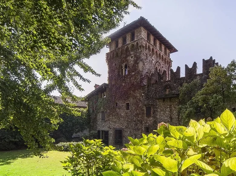 Schloss 6 Schlafzimmer 750 m² Bergamo, Italien